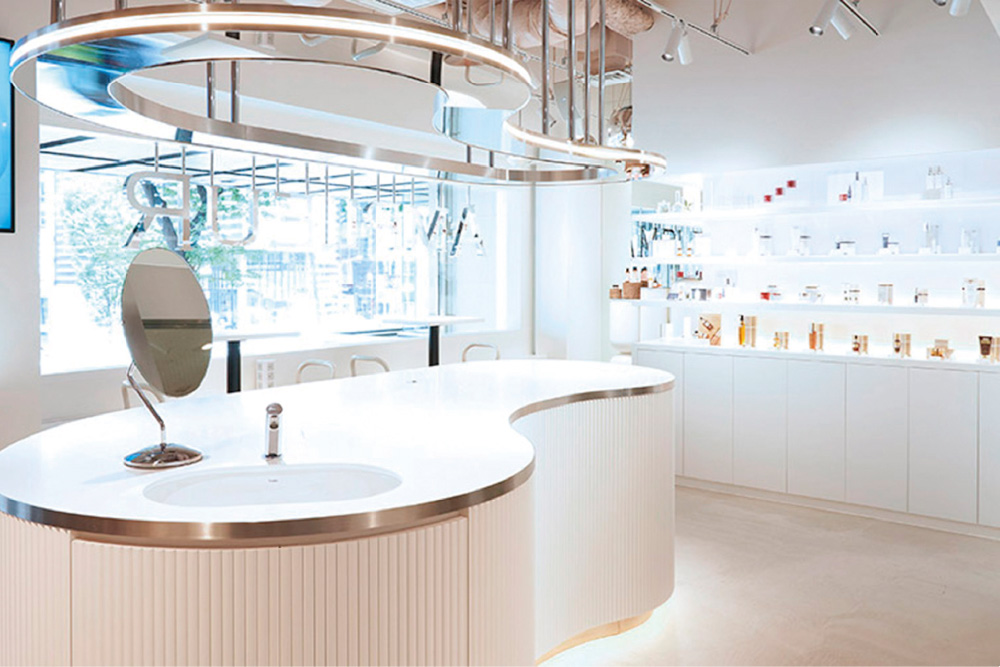 AMPLEUR SKINCARE LOUNGE 写真